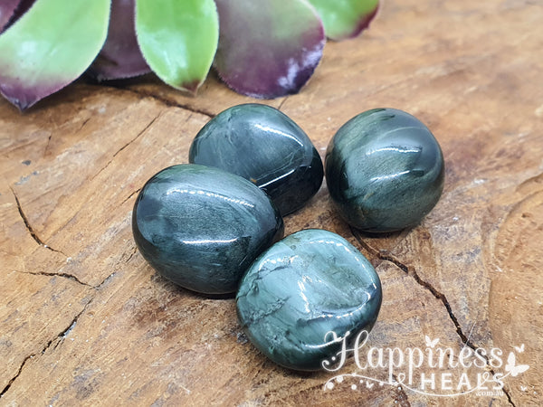 Cats Eye Green (Tumbled)