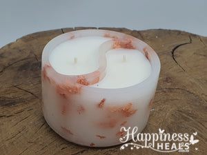 Yin Yang Candle: Harmony and Balance in Light and Shadow