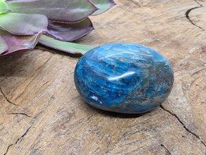 Green Apatite Freeform