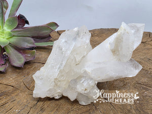 Clear Quartz Cluster – Amplify, Cleanse & Illuminate ✨