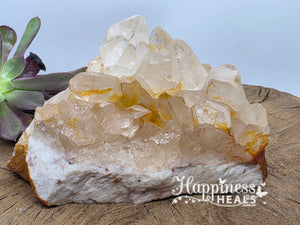 Clear Quartz Cluster – Amplify, Cleanse & Illuminate ✨