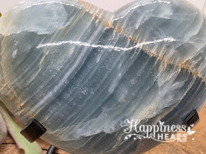 Blue Onyx Heart – Calm Strength & Inner Balance