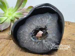 Black & White Agate Heart from a Geode