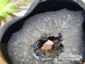 Black & White Agate Heart from a Geode
