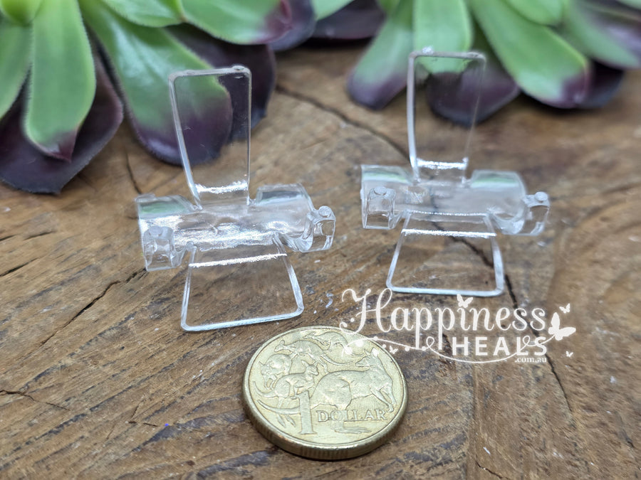 Plastic Heart Stand Small