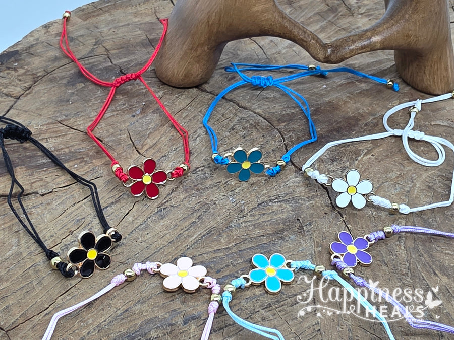 Colorful Flower String Bracelets – Playful, Vibrant & Adjustable
