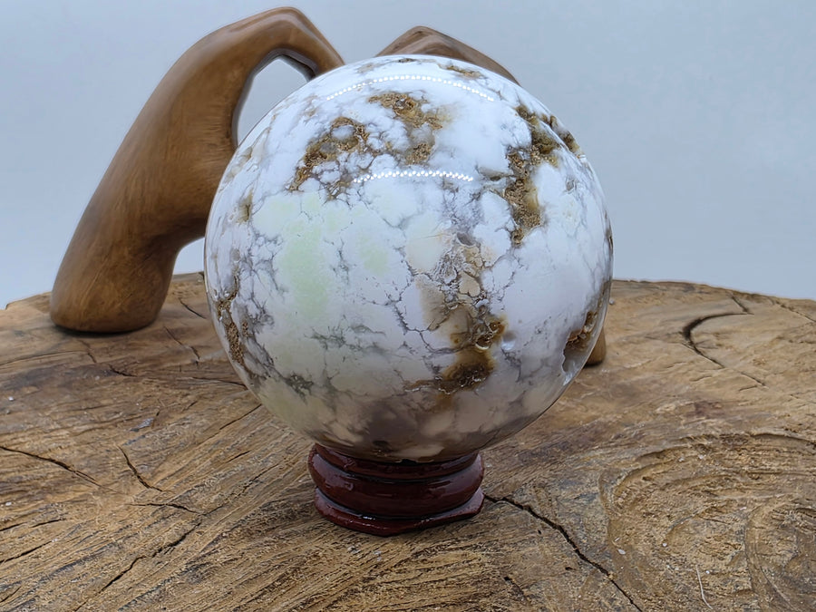 Magnesite Sphere