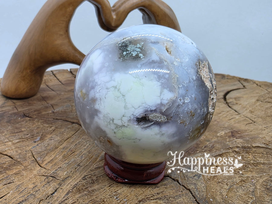Magnesite Sphere