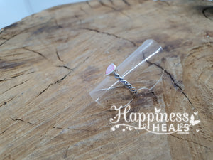 Mother of Pearl Heart Ring - Size 7