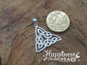 Celtic Knot Triad - Pendant