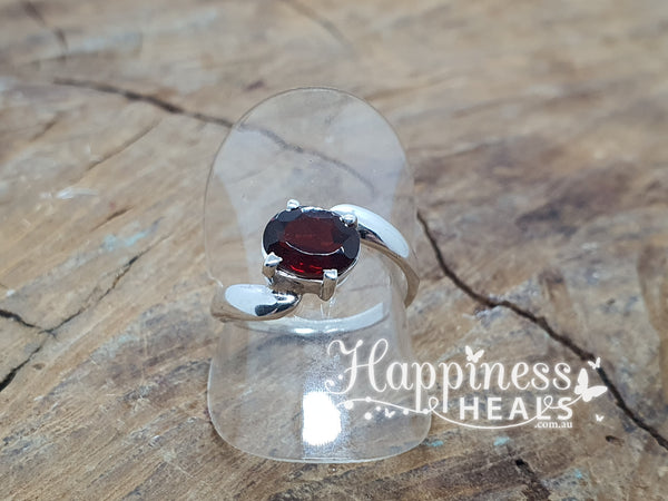 Garnet Ring - Sterling Silver - Size 7