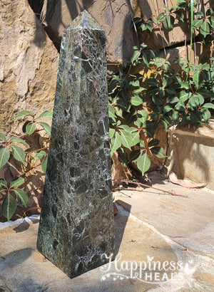 Black Onyx Obelisk Tower